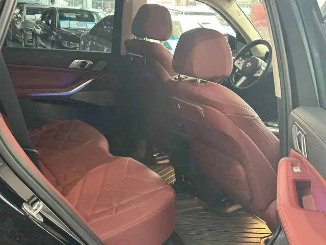 BMW X5 — Фото автомобиля 11
