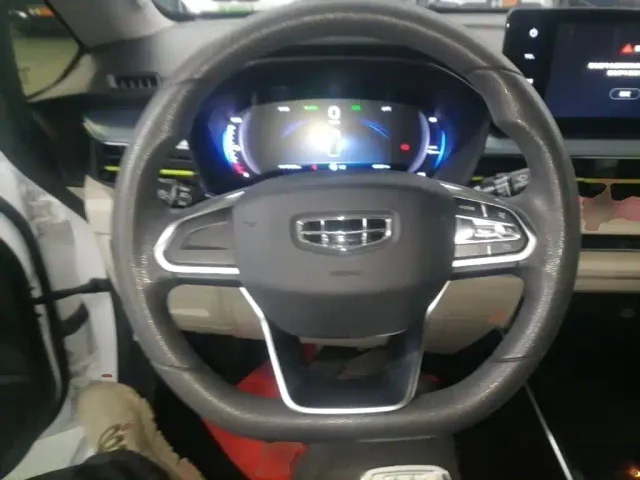 Geely Geometry EX3 Kung Fu Bull — Фото автомобиля 10