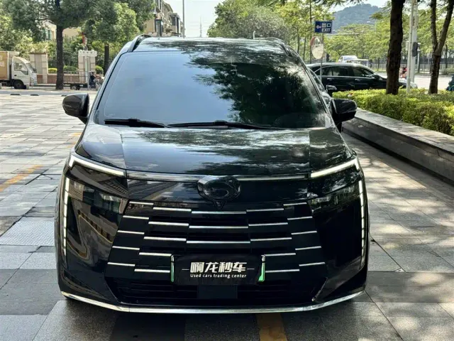 GAC Trumpchi E8 — Фото автомобиля 2