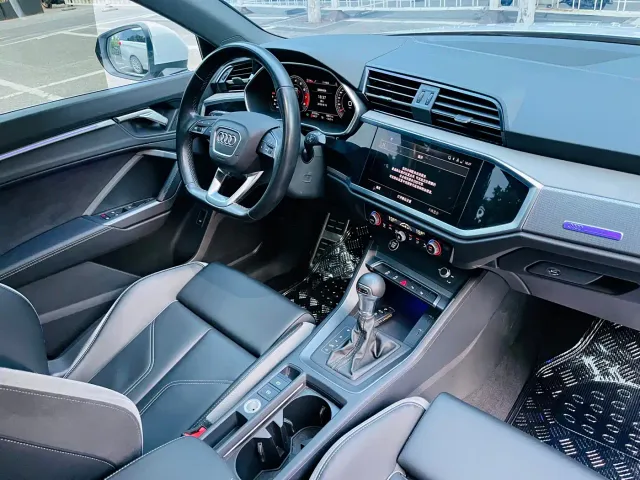 Audi Q3 — Фото автомобиля 29