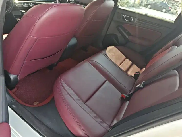 Honda Civic — Фото автомобиля 16