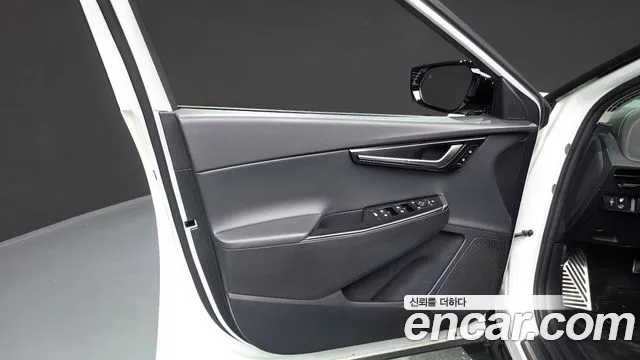 Kia EV6 — Фото автомобиля 22