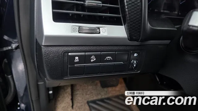 KG_Mobility_Ssangyong Rexton All Rexton Дизель 2.2 4WD — Фото автомобиля 17