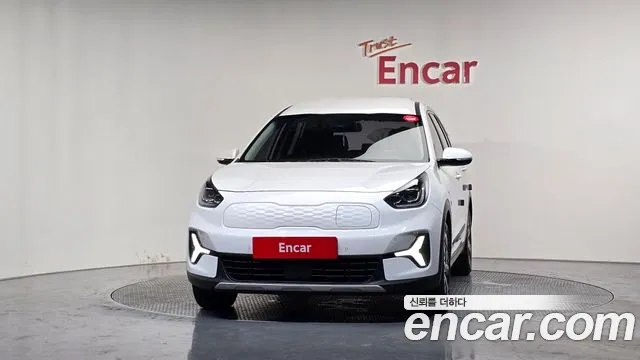 Kia Niro Niro Plus Earth — Фото автомобиля 3