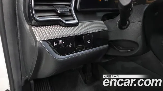 Kia Sportage Sportage 5-е поколение Дизель 2.0 2WD — Фото автомобиля 17