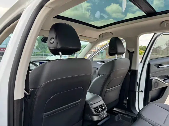 Haval H6 — Фото автомобиля 15