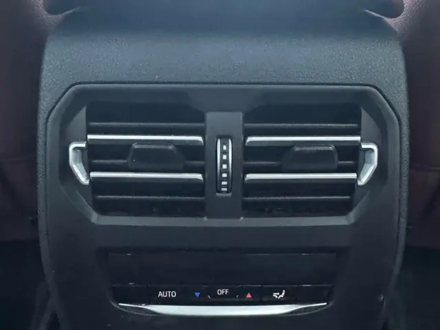 BMW 3 Series — Фото автомобиля 16