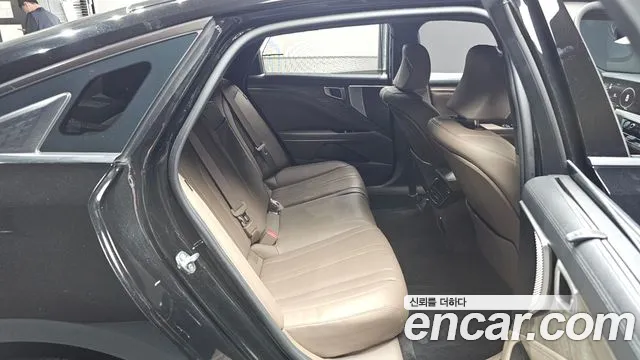 Kia K8 2.5 Бензин 2WD — Фото автомобиля 26