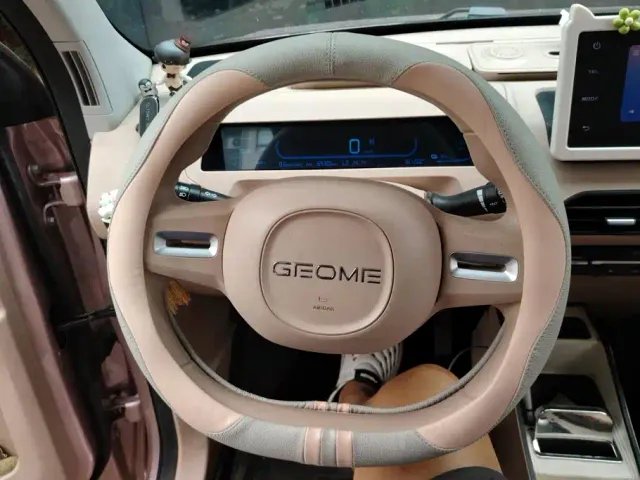 Geely Panda — Фото автомобиля 15