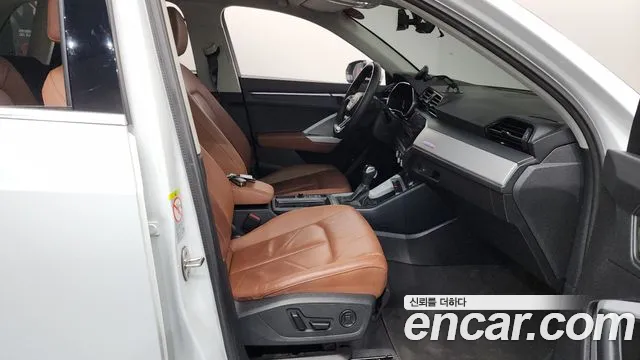 Audi Q3 — Фото автомобиля 23