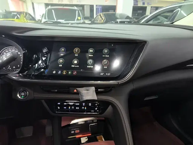 Buick Envision Plus — Фото автомобиля 12