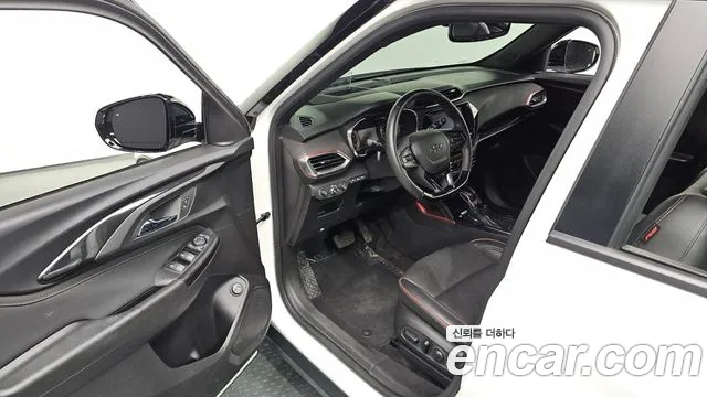Chevrolet Trailblazer — Фото автомобиля 11