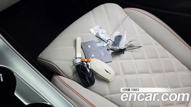 Genesis GV70 3.5T Бензин AWD — Фото автомобиля 30