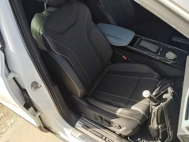 Volkswagen ID.4 X — Фото автомобиля 24