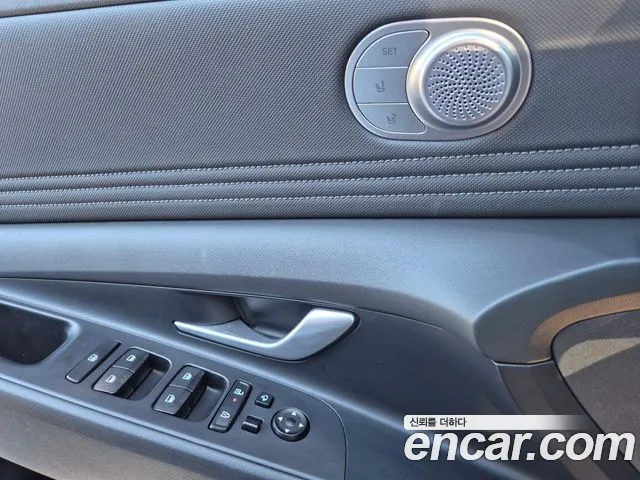 Hyundai Avante CN7 — Фото автомобиля 16