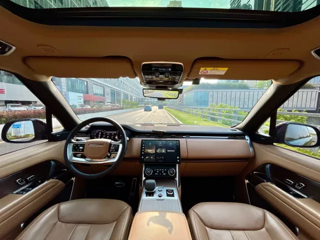 Land Rover Range Rover — Фото автомобиля 11