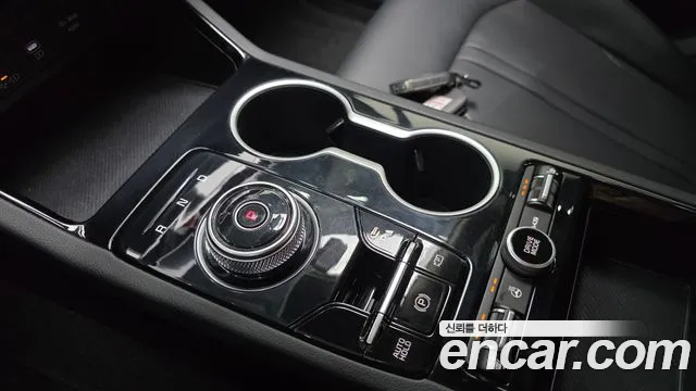 Kia K5 Новый K5 3 поколение 2.0 LPi(Для проката) — Фото автомобиля 7