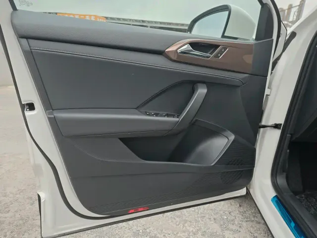 Volkswagen Tharu — Фото автомобиля 19