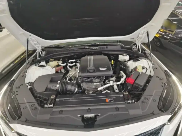 Cadillac CT5 — Фото автомобиля 19