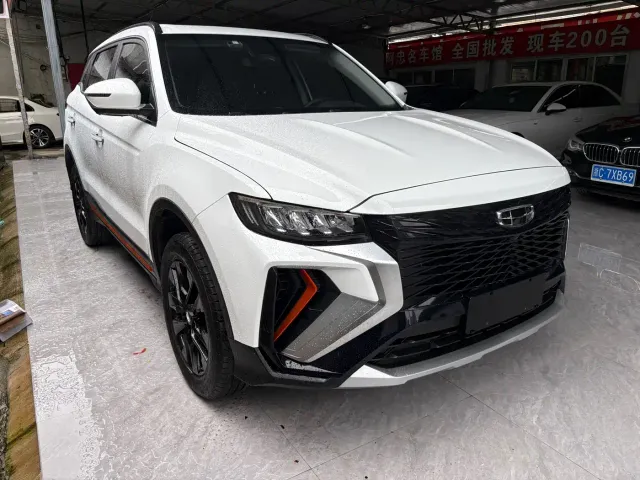 Geely Boyue — Фото автомобиля 3