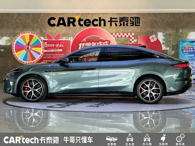 BYD Han L — Фото автомобиля 24