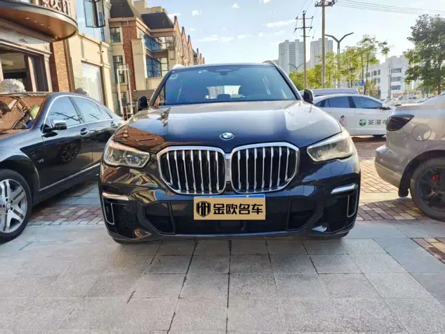 BMW X5 — Фото автомобиля 7