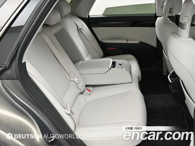 Hyundai Grandeur GN7 — Фото автомобиля 12