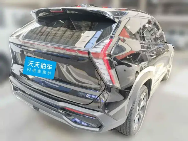 Geely Boyue L — Фото автомобиля 5