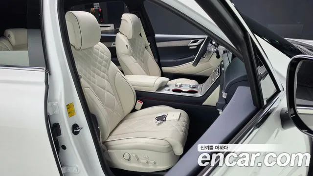 Genesis GV80 — Фото автомобиля 17