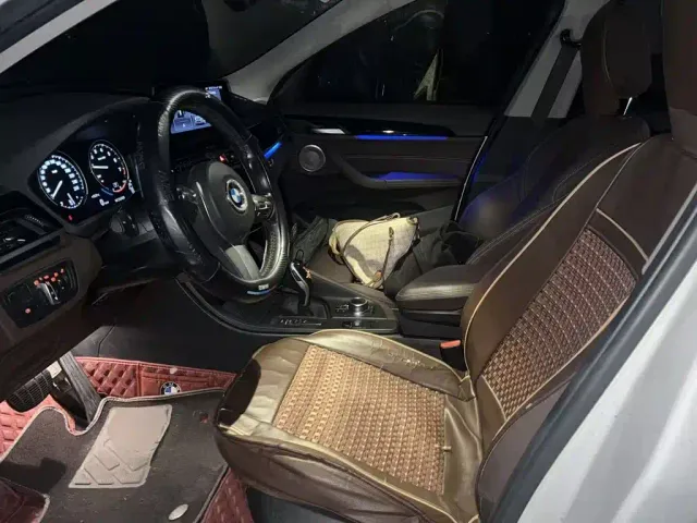 BMW X1 — Фото автомобиля 18