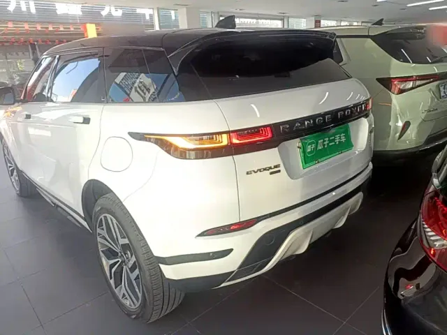 Land Rover Range Rover Evoque — Фото автомобиля 4