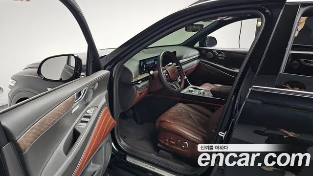 Genesis GV80 2.5T Бензин AWD — Фото автомобиля 6
