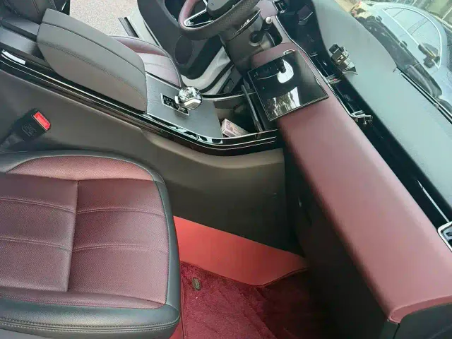 Land Rover Range Rover Evoque — Фото автомобиля 4