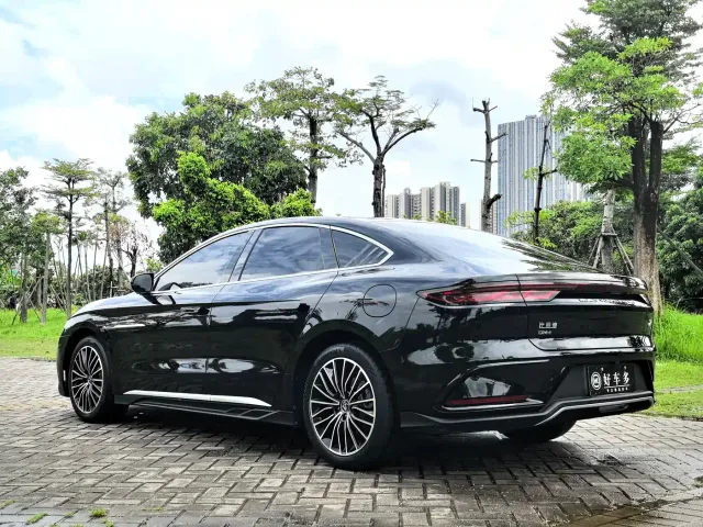 BYD Han — Фото автомобиля 7