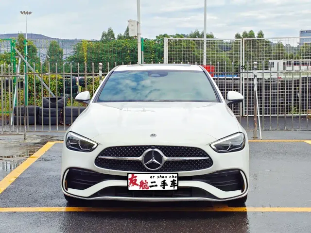 Mercedes-Benz C-Class — Фото автомобиля 3