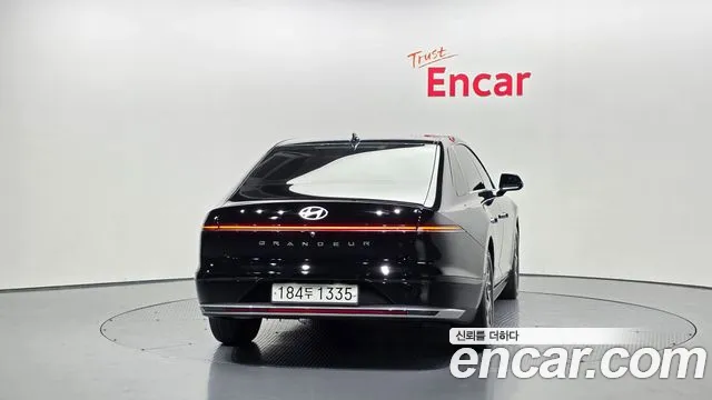 Hyundai Grandeur — Фото автомобиля 4