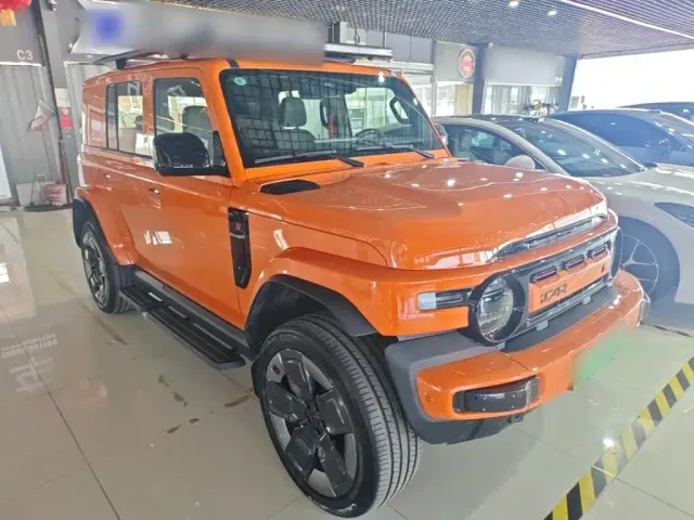 iCAR V23 — Фото автомобиля 3