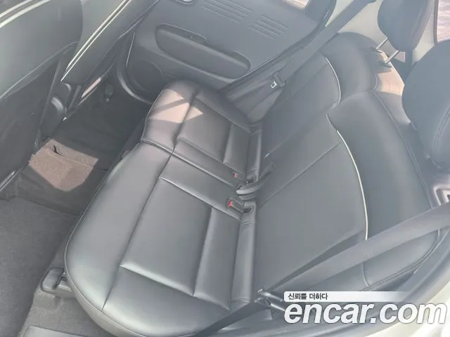 Hyundai Casper Casper Inspiration — Фото автомобиля 10