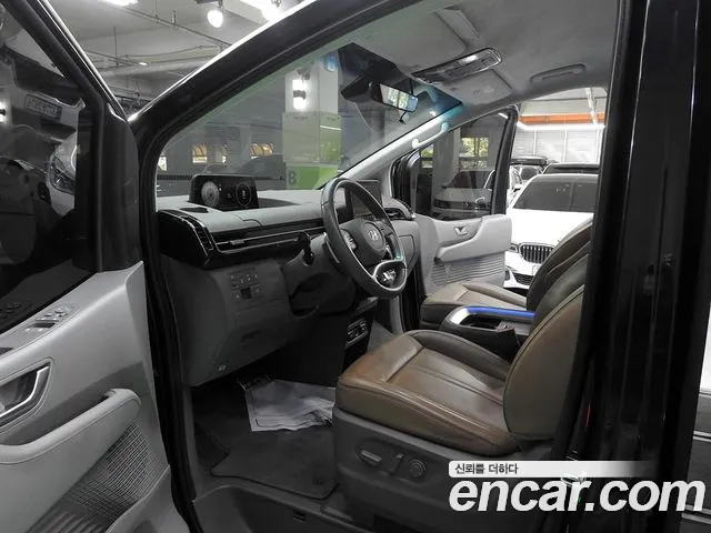 Hyundai Staria — Фото автомобиля 8