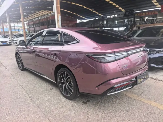 BYD Seal 2023 DM-i 1.5T 121km Flagship — Фото автомобиля 7