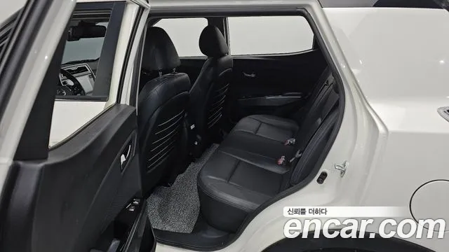 KG_Mobility_Ssangyong TIBOLI Very New Tivoli Бензин 1.5 2WD — Фото автомобиля 11