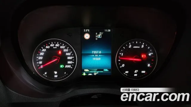 Mercedes-Benz Sprinter Sprinter 3.0 Дизель — Фото автомобиля 8