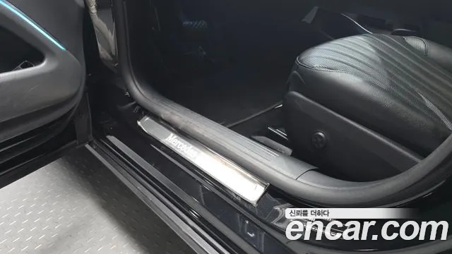 Mercedes-Benz EQS — Фото автомобиля 19