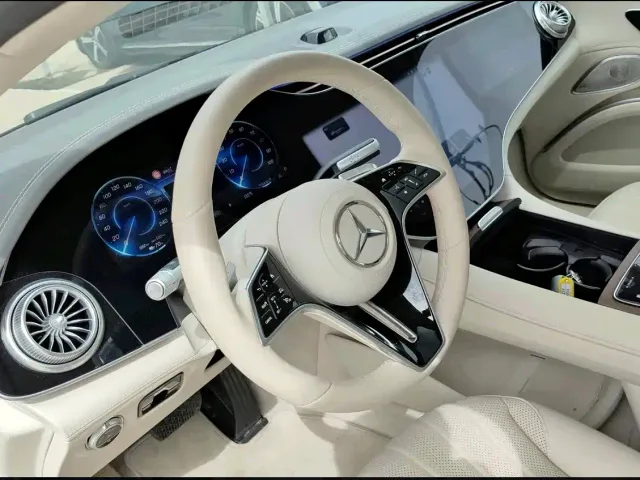 Mercedes-Benz EQS — Фото автомобиля 9