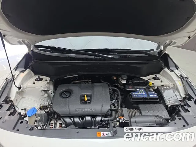 Kia Seltos — Фото автомобиля 9