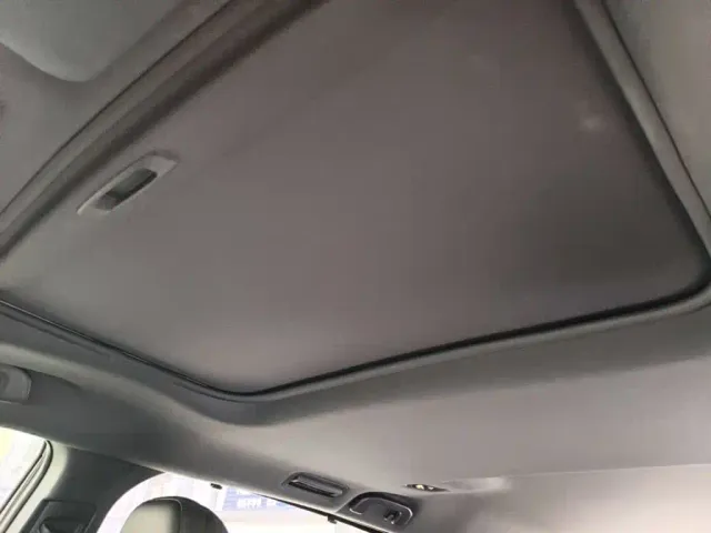 Toyota Sienna — Фото автомобиля 17