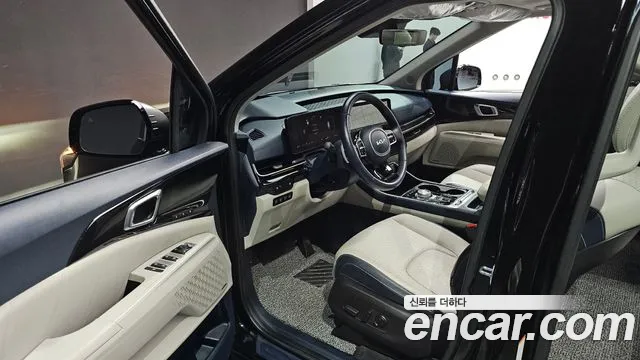 Kia Carnival — Фото автомобиля 15