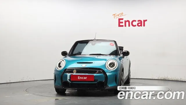 Mini Cooper Convertible — Фото автомобиля 3