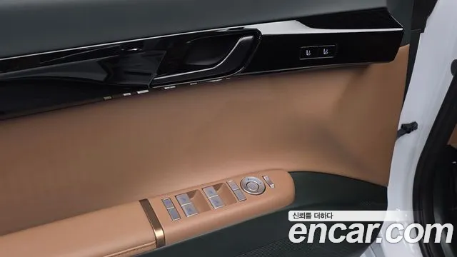 Hyundai Grandeur GN7 — Фото автомобиля 28
