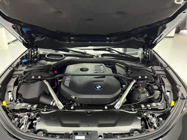 BMW 7 Series — Фото автомобиля 18